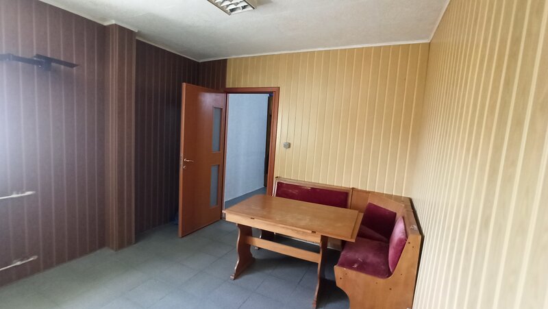 Banu Manta v.a.v de Primaria Sectorului 1,
